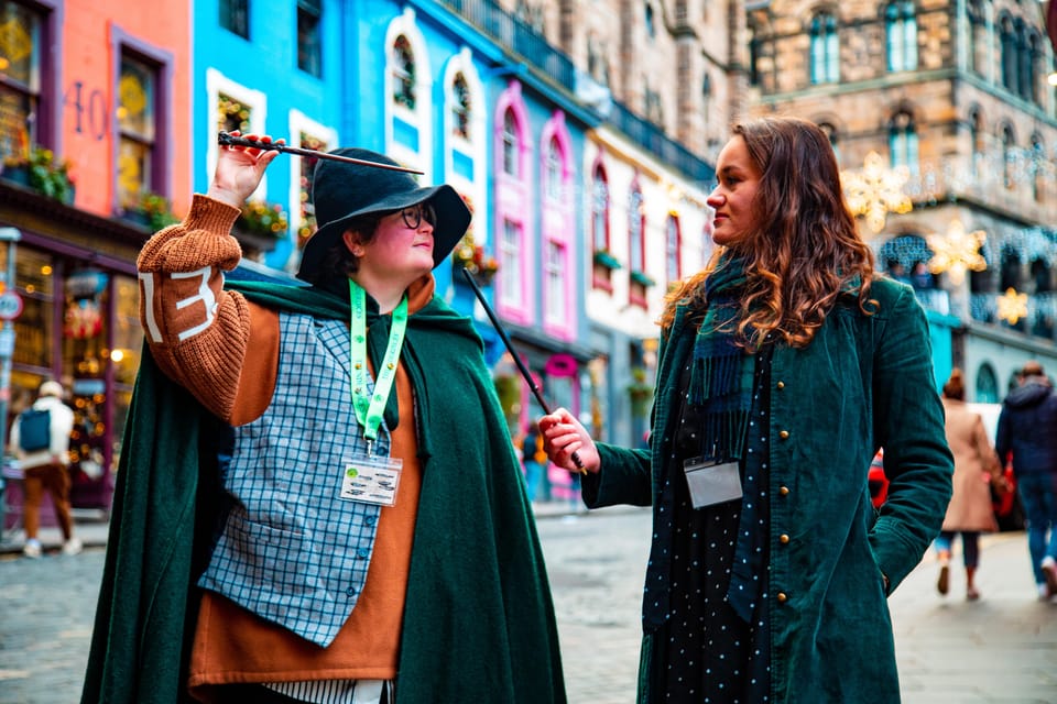Private tour: discover the city which inspired Harry Potter - Greyfriars Kirkyard: the stop Harry Potter fans fixate on