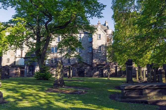 Private Walking Tour in Edinburgh: Harry Potter Inspirations - Your 2-hour route from Edinburgh City Chambers to The Balmoral
