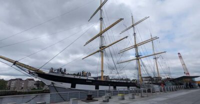 Shore Excursion f/Greenock: Glasgow, Kelpies, Falkirk Wheel - The Kelpies: biggest horse statues, 15 minutes, and great angles