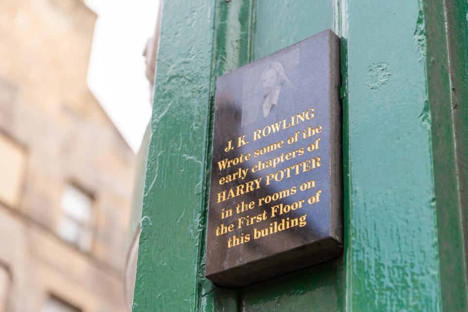 Spanish Language : Original Harry Potter Tour of Edinburgh - The Finish at 253 High St: Easy to Keep Exploring