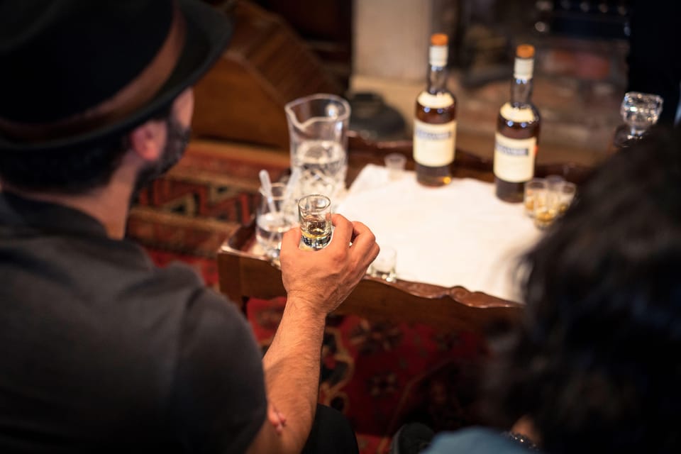 Speyside: Cragganmore Whisky Distillery Tour and Tasting - The tutored tasting: three Cragganmore single malts, guided step by step