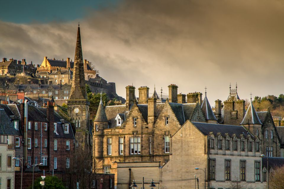 Stirling, Highlands & Destilería desde Edimburgo en español. - Pitlochry distillery time: how whisky is made, plus what to watch for