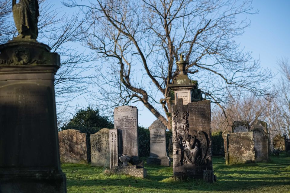 Stirling: Historical Walking Tour in Spanish - King Street, Poets, and the Easy Work of Getting Oriented