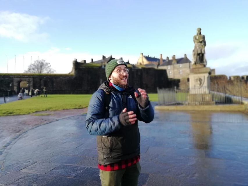 Stirling: Historical Walking Tour in Spanish - Other Named Stops You’ll Pass Along the Way