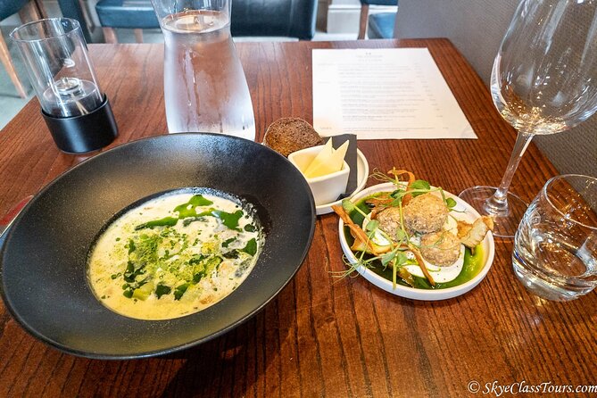 Tailored Premium Edinburgh Food Tour with Highest Quality Dishes - Skye Class Tours: The Quick 5-Minute Launch