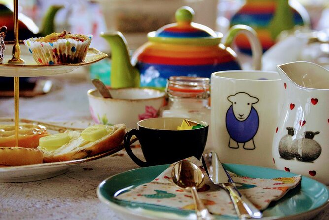 Tea with Naughty Sheep - Where it happens: Tuair House and the Gartmore setting