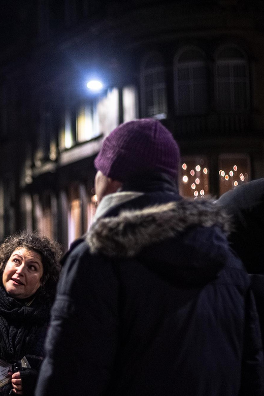 The Dark Side of Edinburgh - Meeting in the Grassmarket: the pink-unicorn start