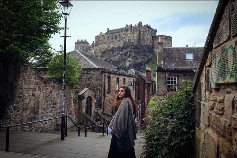 The Dark Side of Edinburgh - Following a character from the past through the Old Town