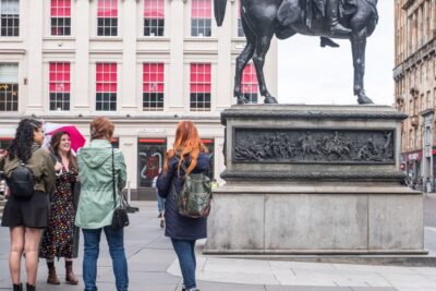 The Dark Side of Glasgow - Meeting at Royal Exchange Square and finding the unicorn
