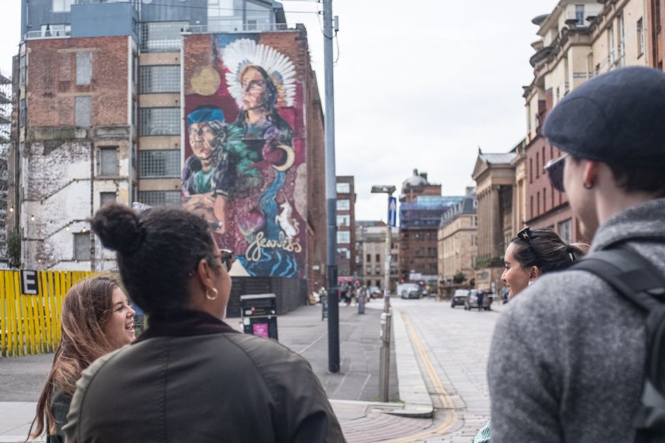 The Dark Side of Glasgow - Ending at Mercat Cross and the city entrance feel