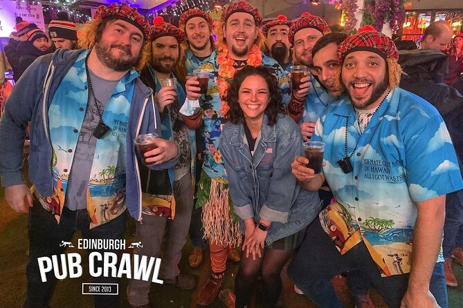 The Original Edinburgh Pub Crawl: 7 Bars! - Your host and the social momentum (Tia, Tom, Esther, Cameron, and more)