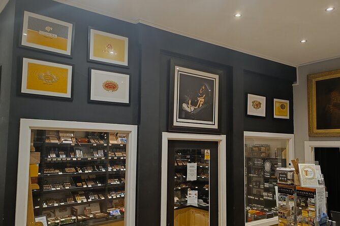 Whisky tasting experience - Five Drams, One Smart Hour in Edinburgh